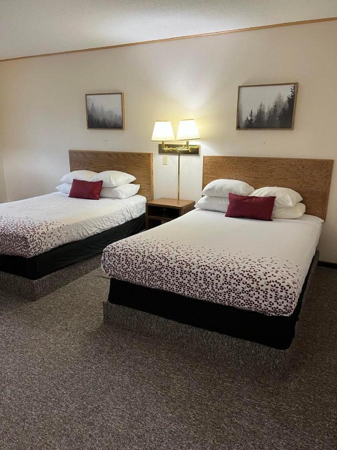 Northwoods Motel Ladysmith 外观 照片