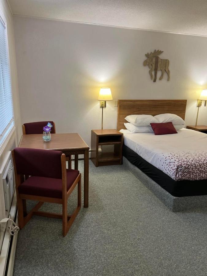 Northwoods Motel Ladysmith 外观 照片